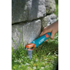 Classic Grasschaar, Draaibaar - Gardena 9 Classic Grasschaar, Draaibaar - Gardena -Tuinartikelen Winkel classic grasschaar draaibaar gardena 4 4