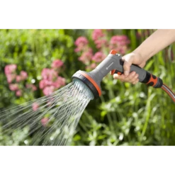 Comfort Sproeibroes Voor Bloembedden - Gardena -Tuinartikelen Winkel comfort sproeibroes voor bloembedden gardena 5 11