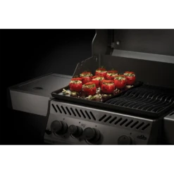 Gietijzeren Grillplaat Voor Freestyle En Rogue - Napoleon -Tuinartikelen Winkel gietijzeren grillplaat voor freestyle en rogue napoleon 4 1