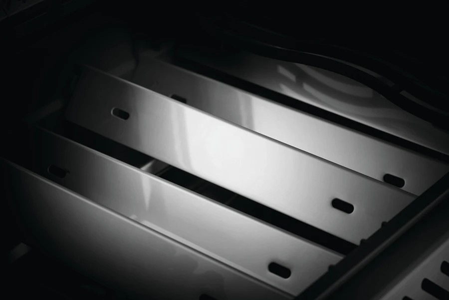 Limited Edition Napoleon Rogue 365 - Mat Zwart Met Zijbranders - Gas Barbecue - Afbeelding 6