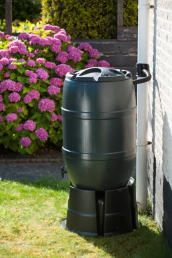 Regenton 120L Kunststof - Groen - H81xu00d850cm - Nature -Tuinartikelen Winkel regenton 120l kunststof groen h81x50cm 6 2