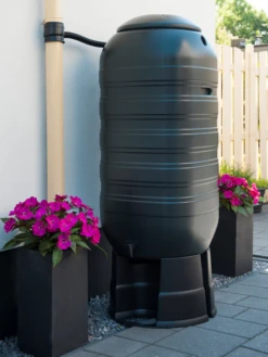 Regenton 250L Kunststof 'slimline' - Groen H121x50x50cm - Nature -Tuinartikelen Winkel regenton 250l kunststof slimline groen h121x50x50cm 6 4