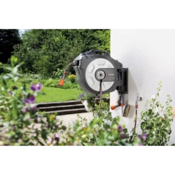 Roll-up Auto Met Broes - 35m - Wit - Gardena -Tuinartikelen Winkel roll up auto met broes 35m wit gardena 3 9