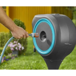 Tuinslangbox RollUp - M - 20m - Blauw - Gardena -Tuinartikelen Winkel tuinslangbox rollup m 20m blauw gardena 6 7