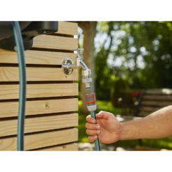 Wandslangenbox RollUp - M/L - 25m - Blauw - Gardena -Tuinartikelen Winkel wandslangenbox rollup m l 25m blauw gardena 4 7