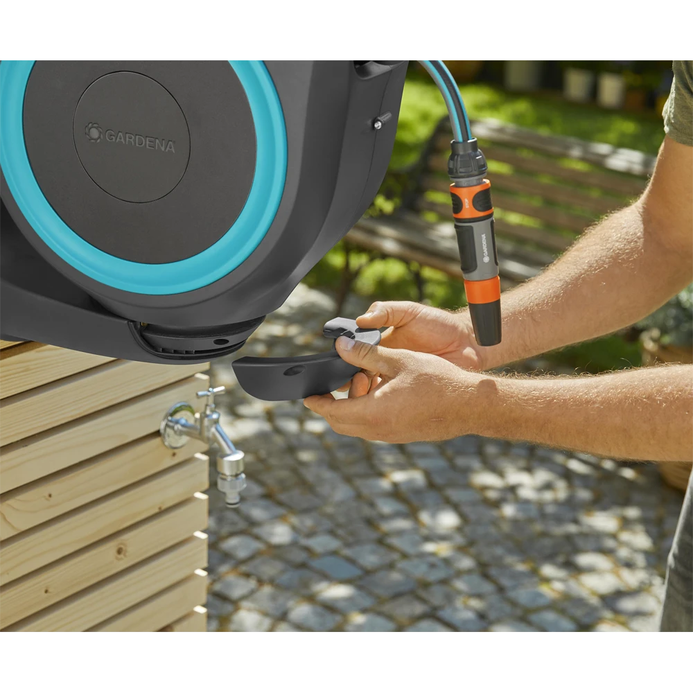 Wandslangenbox RollUp - S - 15m - Blauw - Gardena 7 Wandslangenbox RollUp - S - 15m - Blauw - Gardena - Afbeelding 5
